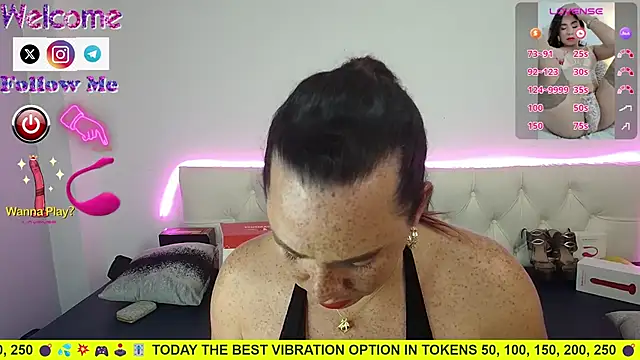 Snapshot of SofiaMadisson chatting on 03/19/25, 07:38 SofiaMadisson online show from 03/19/25, 07:38
