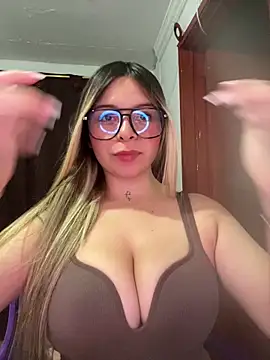 CristalGmez online show from 03/31/26, 03:30