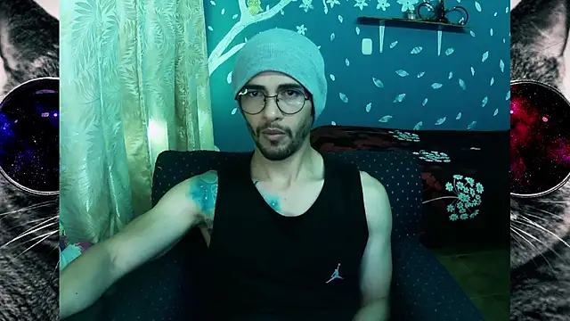 Snapshot of ponzothc chatting on 09/15/25, 07:14 ponzothc online show from 09/15/25, 07:14