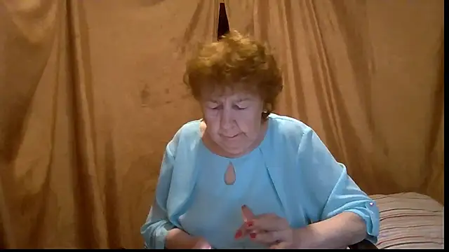 Snapshot of _Estelitta_5 chatting on 06/20/26, 03:48 Estelitta 5 online show from 06/20/26, 03:48