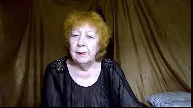 Snapshot of _Estelitta_5 chatting on 07/13/26, 09:34 Estelitta 5 online show from 07/13/26, 09:34