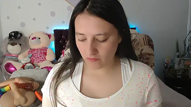 Lorenahot 06 online show from 02/24/25, 06:36