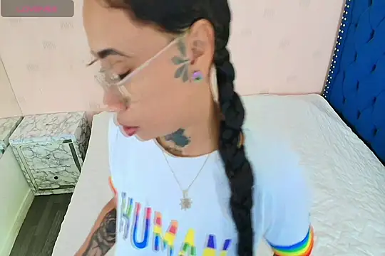 cattaleeyaa online show from 12/22/24, 12:27