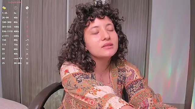 orchide  online show from 03/18/25, 04:37