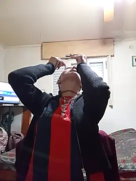 Zorrita Fox online show from 10/25/25, 12:40