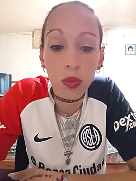 Zorrita Fox online show from 10/28/25, 05:37