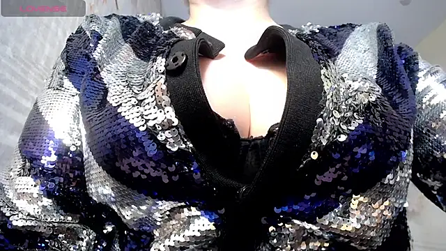 Snapshot of BlondeBrilliant7 chatting on 12/27/24, 11:50 BlondeBrilliant7 online show from 12/27/24, 11:50