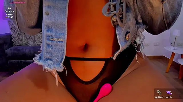 amandaconner online show from 10/21/25, 08:15