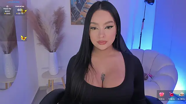 sarawinstone online show from 09/24/25, 09:07