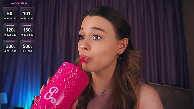 Snapshot of CedelKyngi chatting on 02/26/25, 01:41 CedelKyngi online show from 02/26/25, 01:41