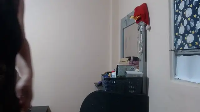 Ainhoa-hot online show from 12/18/25, 02:17