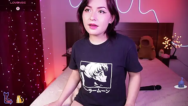 Ahri howl sweet online show from 04/18/26, 09:48