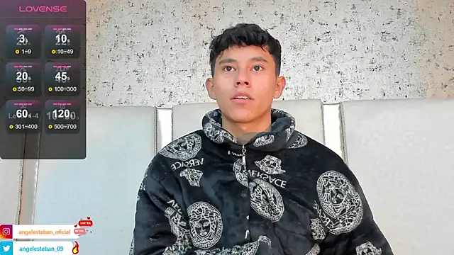 Angel esteban fx online show from 02/13/25, 10:12