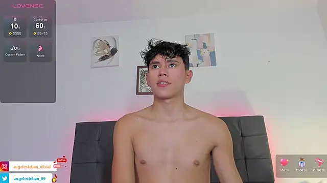 Angel esteban fx online show from 09/17/25, 04:14