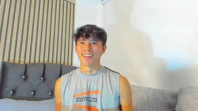 Snapshot of Angel_esteban_fx chatting on 05/30/26, 09:12 Angel esteban fx online show from 05/30/26, 09:12