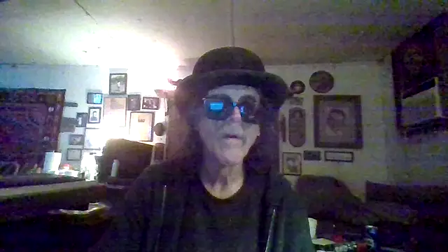22Sub22 online show from 05/02/26, 02:11