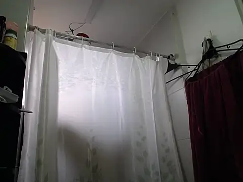 Laura martin  online show from 03/05/26, 12:34