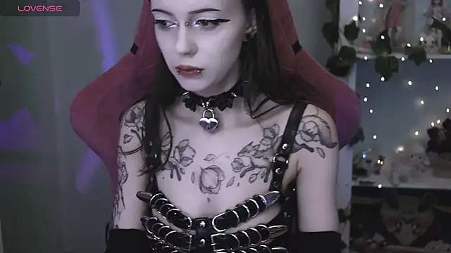Snapshot of prettybones chatting on 04/28/26, 10:48 prettybones online show from 04/28/26, 10:48