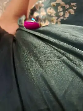 SexyErola27 online show from 04/18/26, 07:07