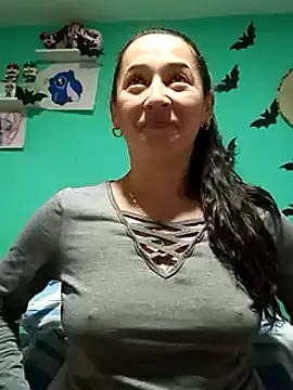 emilypoppy3 online show from 01/21/25, 01:22