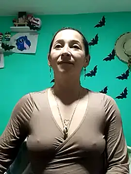 emilypoppy3 online show from 02/15/25, 06:33