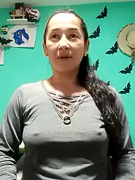 emilypoppy3 online show from 02/20/25, 03:08