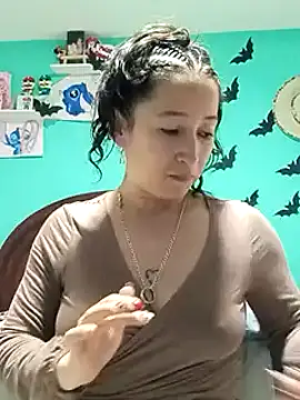 emilypoppy3 online show from 03/01/25, 02:37