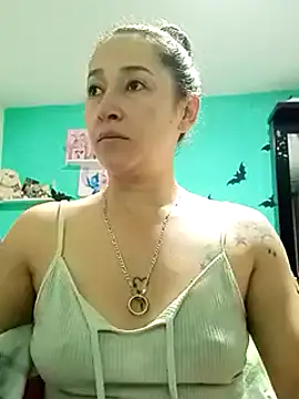 emilypoppy3 online show from 03/13/25, 01:07