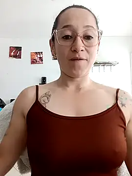 emilypoppy3 online show from 04/11/26, 05:50