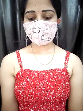 Snapshot of Angleannie chatting on 11/05/25, 06:19 Angleannie online show from 11/05/25, 06:19