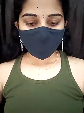 Snapshot of Angleannie chatting on 11/10/25, 04:17 Angleannie online show from 11/10/25, 04:17