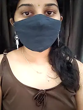 Snapshot of Angleannie chatting on 11/29/25, 05:16 Angleannie online show from 11/29/25, 05:16