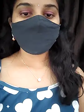 Snapshot of Angleannie chatting on 12/13/25, 09:20 Angleannie online show from 12/13/25, 09:20