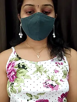 Angleannie online show from 04/24/26, 04:31