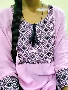 Snapshot of Kumkum_36 chatting on 02/02/25, 08:02 Kumkum 36 online show from 02/02/25, 08:02