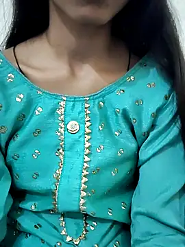 Snapshot of Kumkum_36 chatting on 02/14/25, 03:43 Kumkum 36 online show from 02/14/25, 03:43