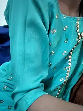 Snapshot of Kumkum_36 chatting on 02/14/25, 10:59 Kumkum 36 online show from 02/14/25, 10:59