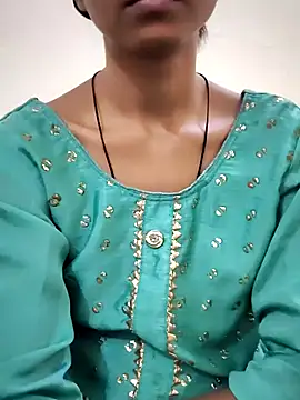 Snapshot of Kumkum_36 chatting on 03/02/25, 08:38 Kumkum 36 online show from 03/02/25, 08:38