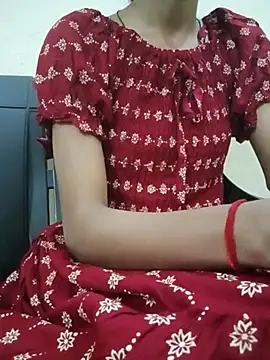 Snapshot of Kumkum_36 chatting on 10/01/25, 05:35 Kumkum 36 online show from 10/01/25, 05:35