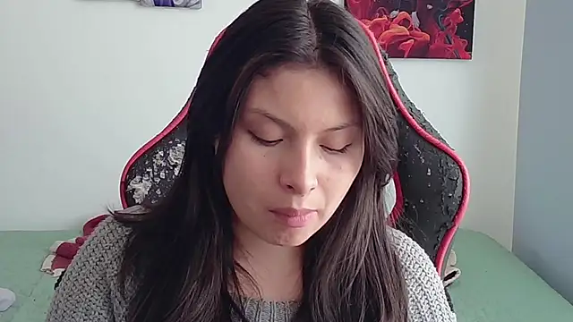 jessica gomez online show from 11/04/25, 08:19