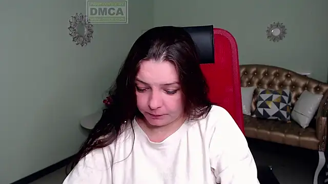 Snapshot of Lily_flower7 chatting on 12/30/24, 12:09 Lily flower7 online show from 12/30/24, 12:09