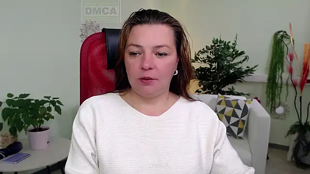 Snapshot of Lily_flower7 chatting on 09/11/25, 06:13 Lily flower7 online show from 09/11/25, 06:13