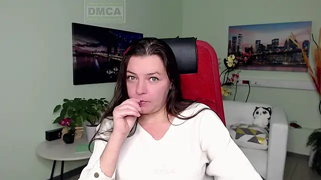 Snapshot of Lily_flower7 chatting on 11/14/25, 04:55 Lily flower7 online show from 11/14/25, 04:55