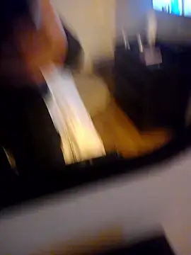 Guitccch online show from 11/09/25, 01:48