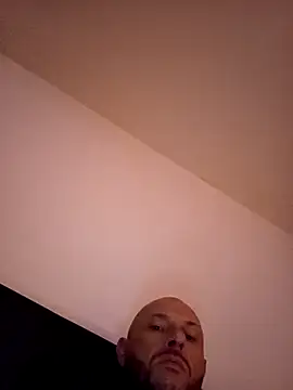 Guitccch online show from 04/20/26, 06:16