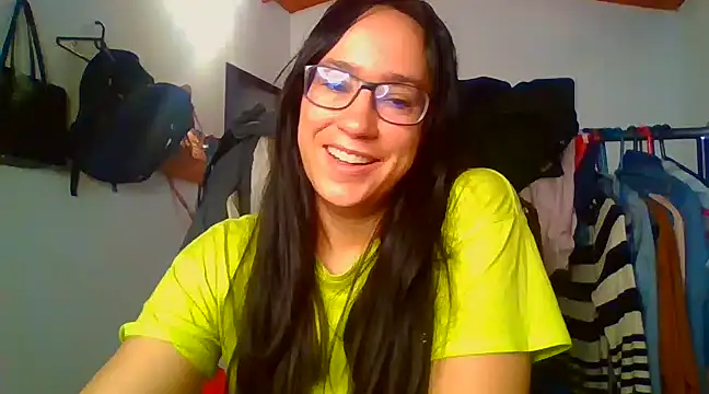 Snapshot of brittanycheeks chatting on 03/18/25, 03:42 brittanycheeks online show from 03/18/25, 03:42