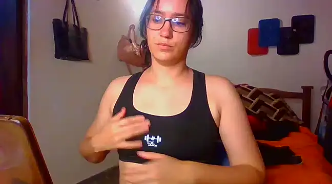 Snapshot of brittanycheeks chatting on 03/23/25, 12:58 brittanycheeks online show from 03/23/25, 12:58