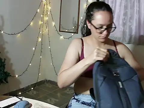 Snapshot of brittanycheeks chatting on 09/11/25, 10:54 brittanycheeks online show from 09/11/25, 10:54