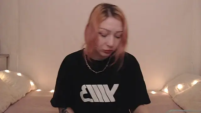 Emily hardcore online show from 05/13/26, 08:16