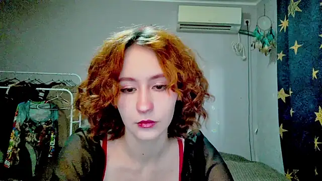 JoannaTompson online show from 04/26/26, 01:47